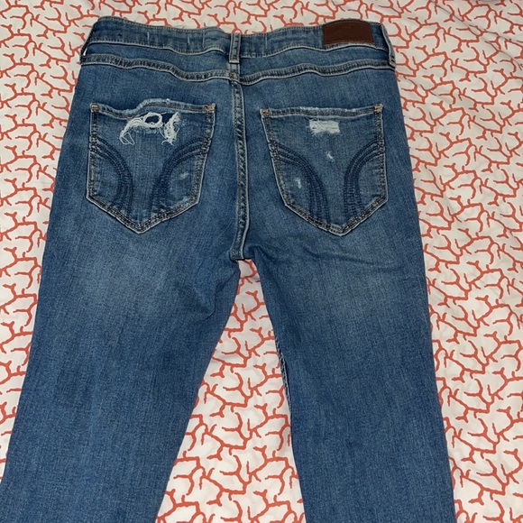 Hollister High Rise Super Skinny Jeans - Picture 3 of 3